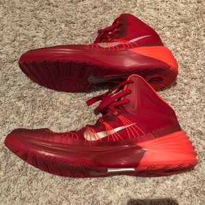 Men’s Nike Hyperdunk Red